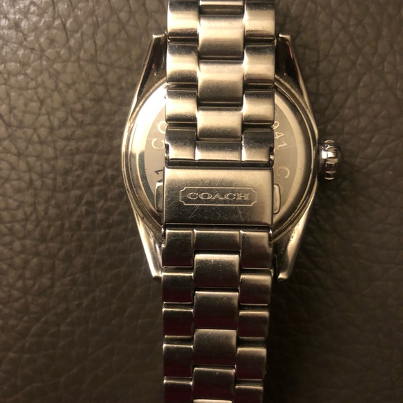 Authentic women’s Coach Watch - Picture 2 of 6